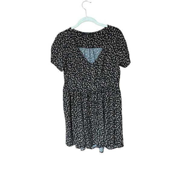 Ditzy Floral Whimsigoth Dark Academia Flirty Babydoll Dress smocked  Back Waist - Picture 1 of 10